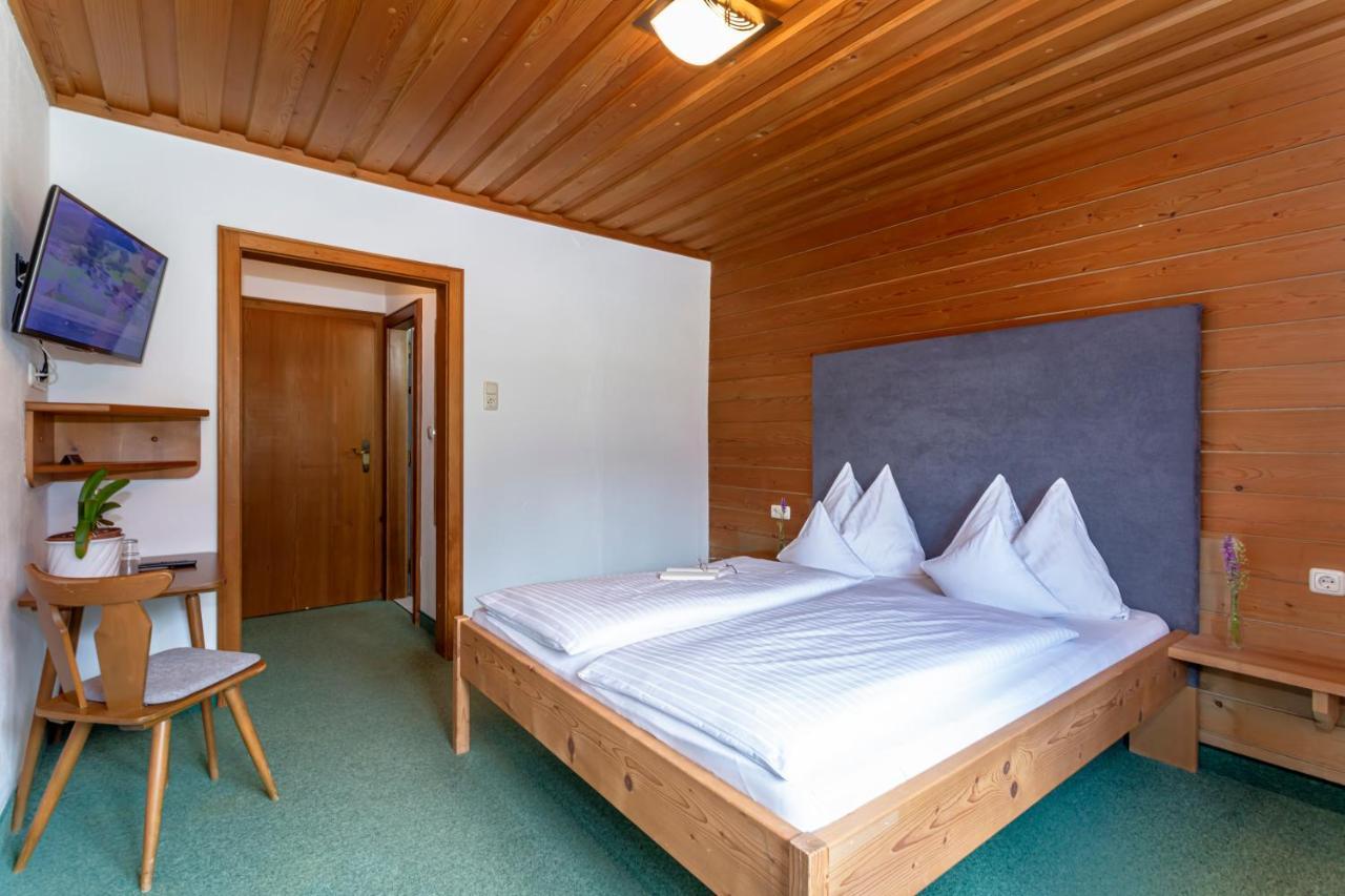 Der Pfindlhof Hotel Леоганг Екстериор снимка