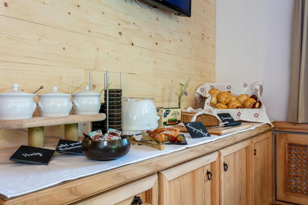 Der Pfindlhof Hotel Леоганг Екстериор снимка