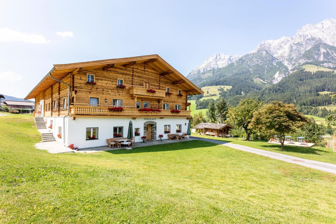 Der Pfindlhof Hotel Леоганг Екстериор снимка