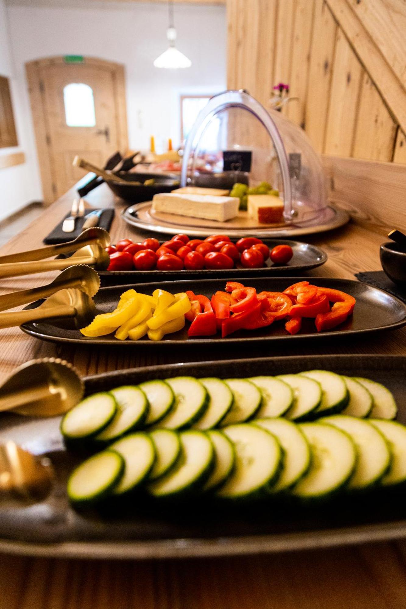 Der Pfindlhof Hotel Леоганг Екстериор снимка