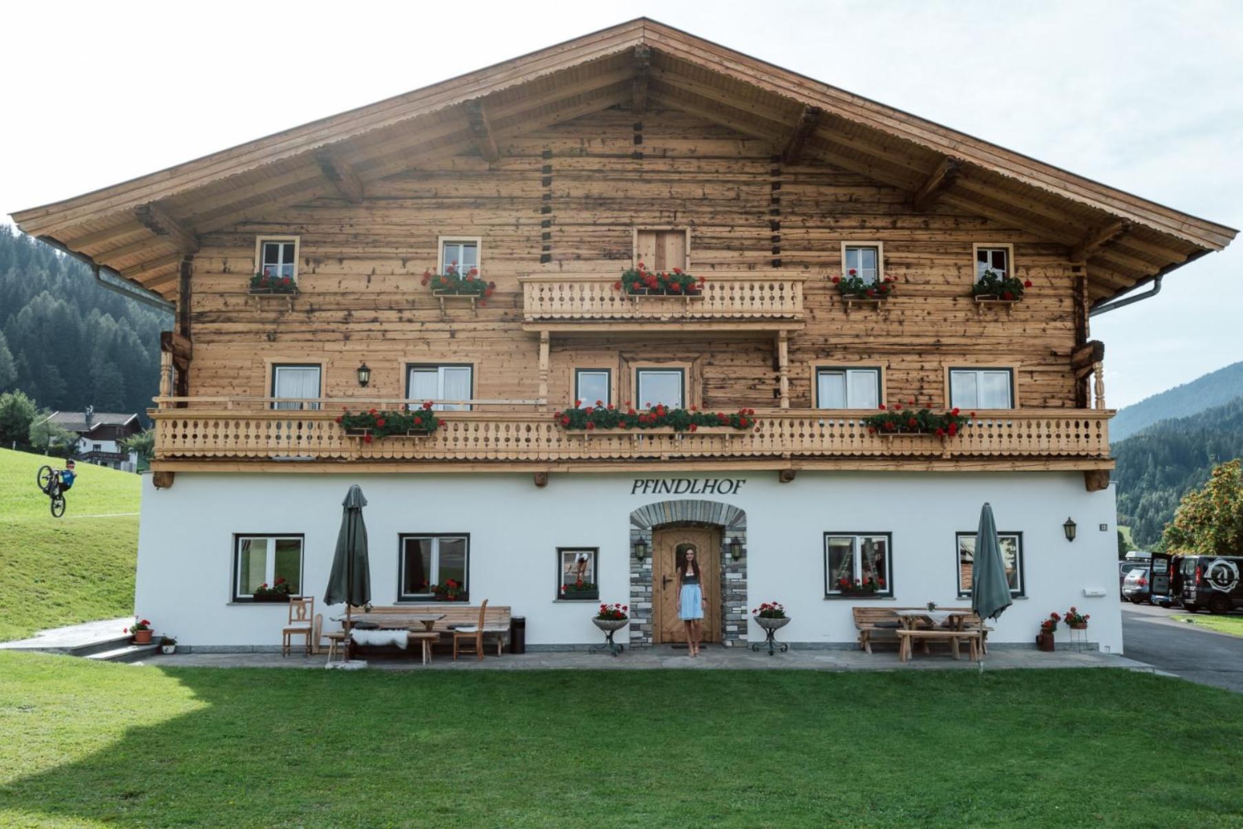 Der Pfindlhof Hotel Леоганг Екстериор снимка